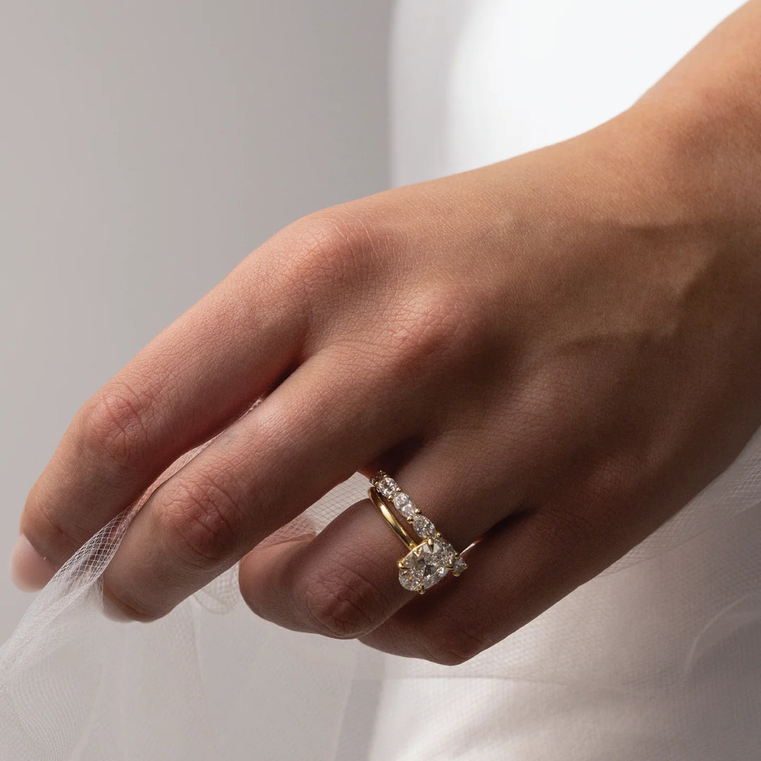 luxury oval cut solitaire engagement ring IGI certified USA