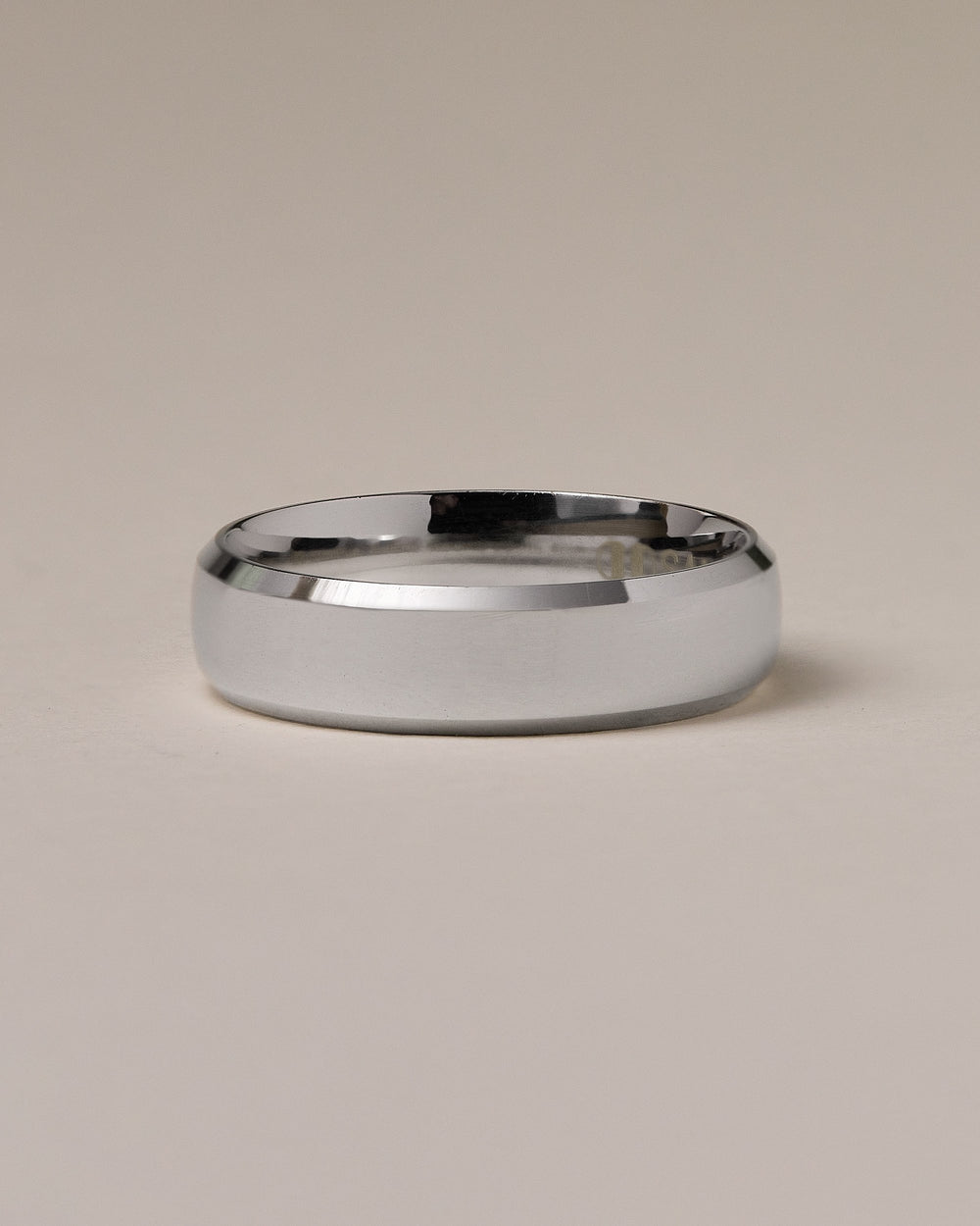 mens round bevel ring
