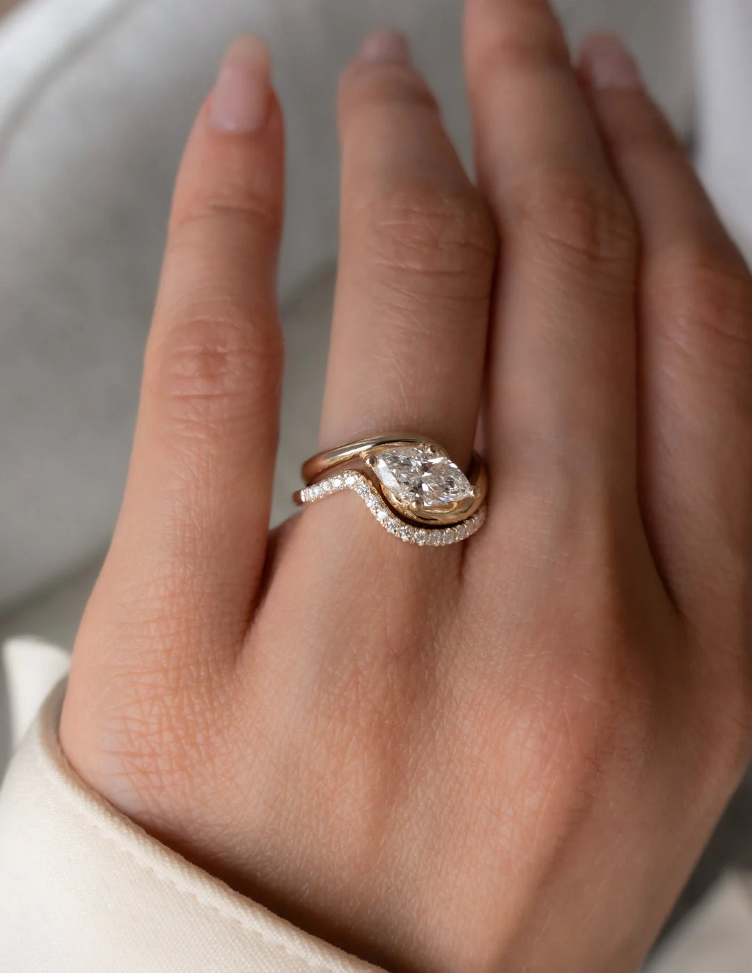 1.0CT-2.0CT Marquise E/VS Lab Grown Diamond By Pass Engagement Couple Ring Design With Matching Band