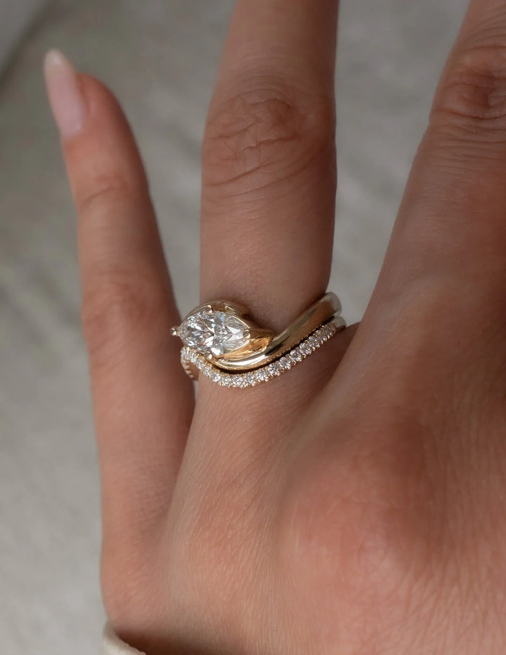 1.0CT-2.0CT Marquise E/VS Lab Grown Diamond By Pass Engagement Couple Ring Design With Matching Band