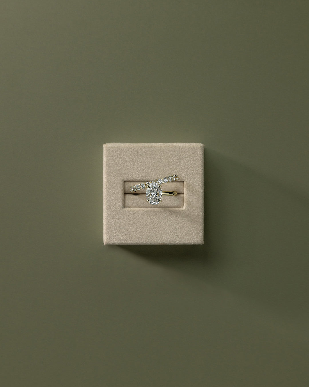 modern solitaire ring
