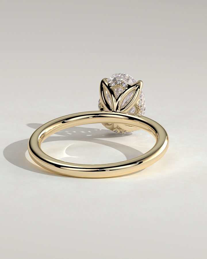 oval solitaire ring