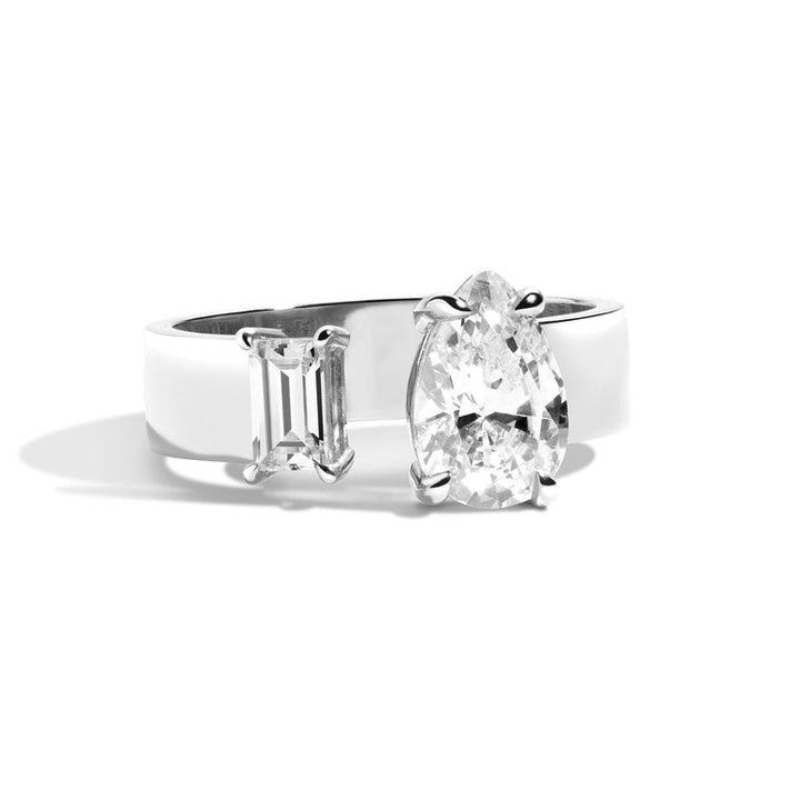 1.0ct Pear F/VS1 CVD Diamond Unique Band Engagement Ring