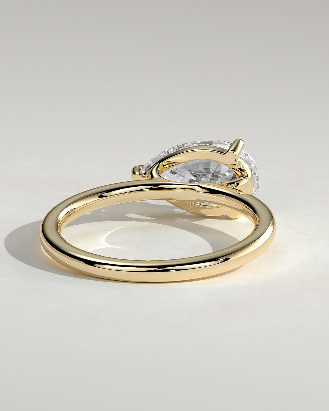 pear engagement ring proposal
