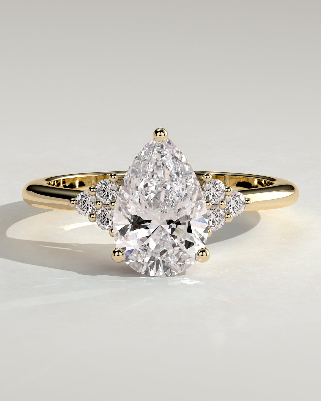pear shape engagement ring