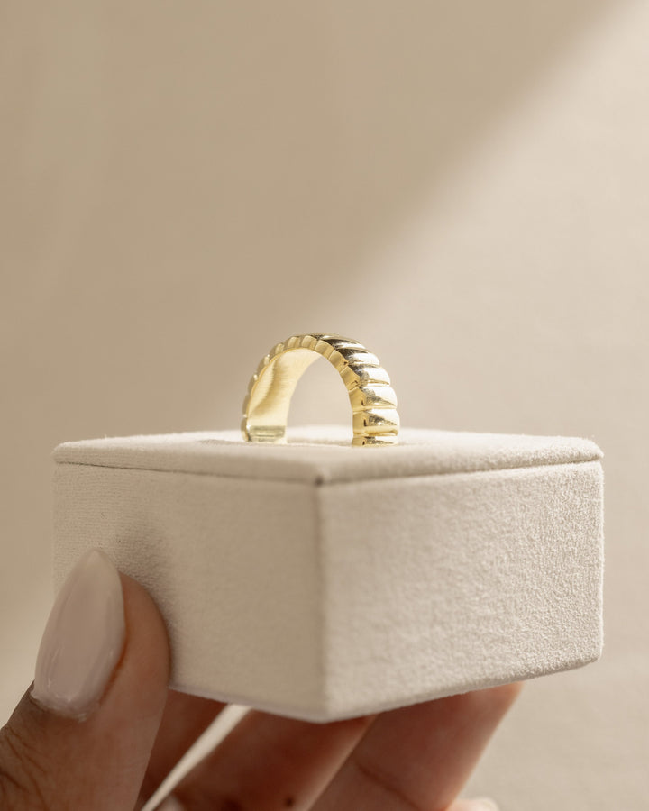 premium gold jewelry
