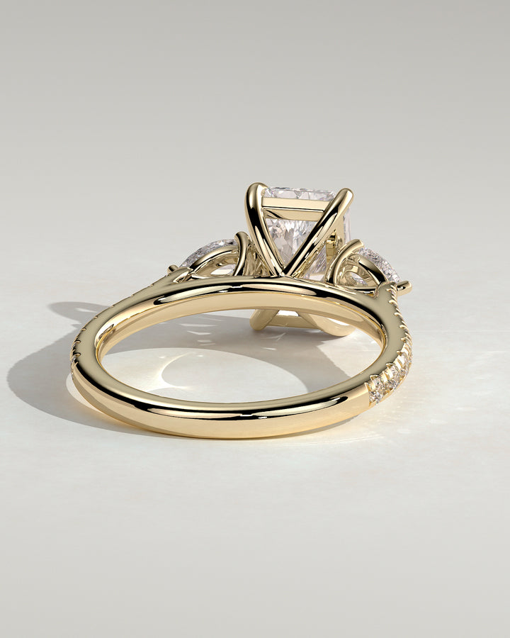 radiant diamond luxury ring