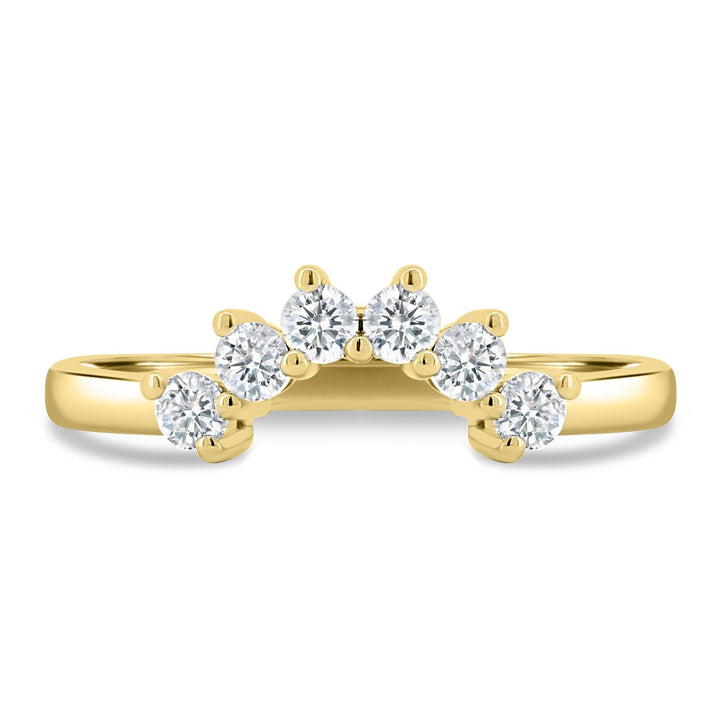 round accent diamond band
