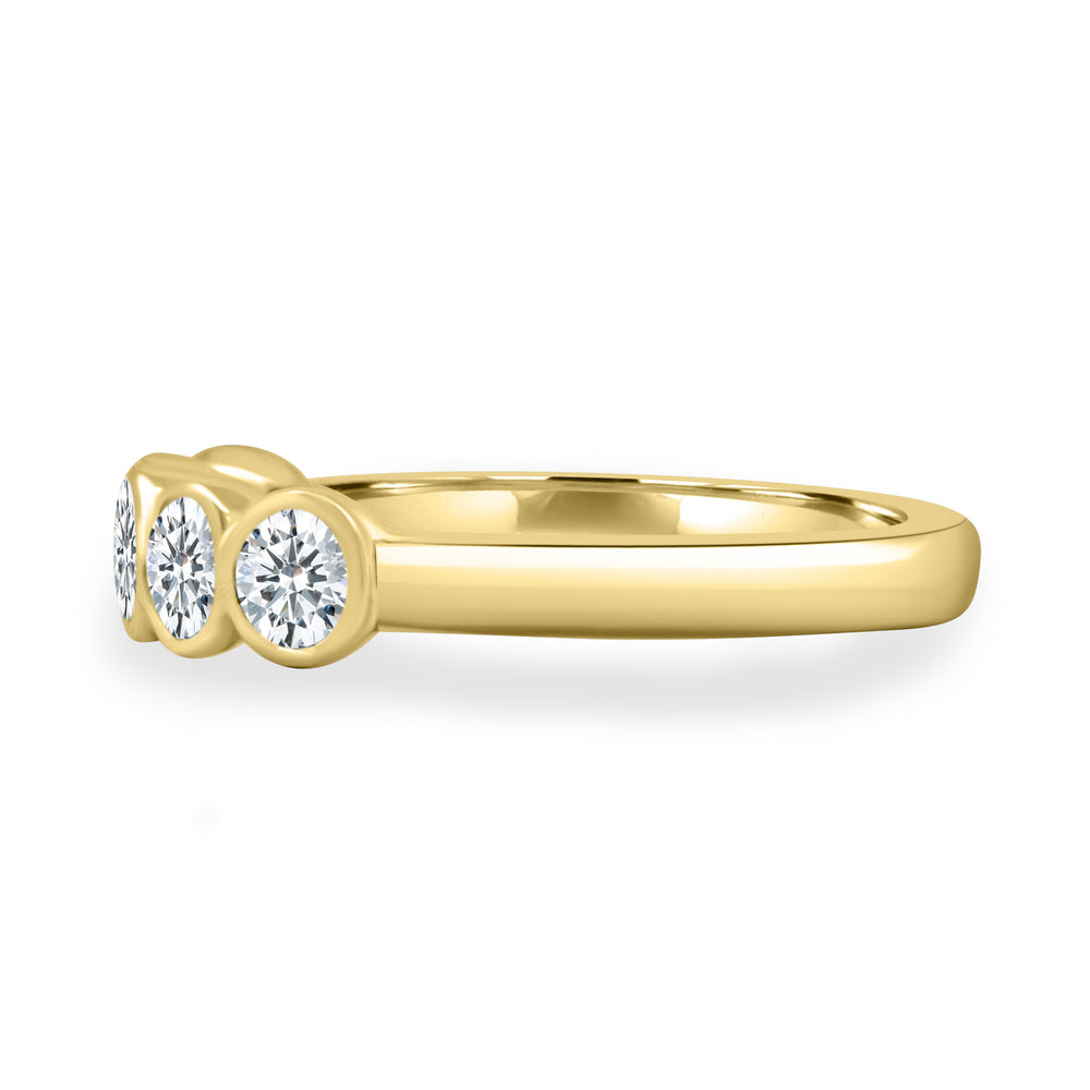 round bezel wedding band
