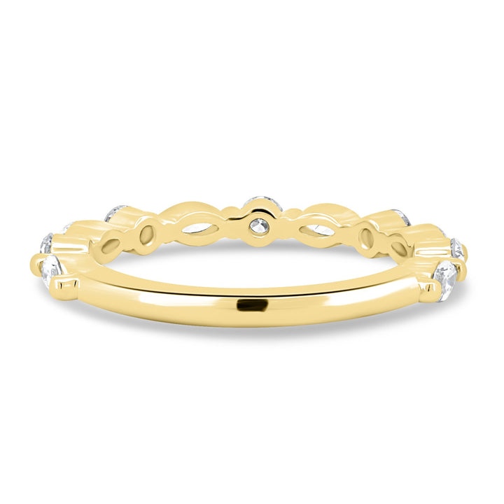 round diamond band
