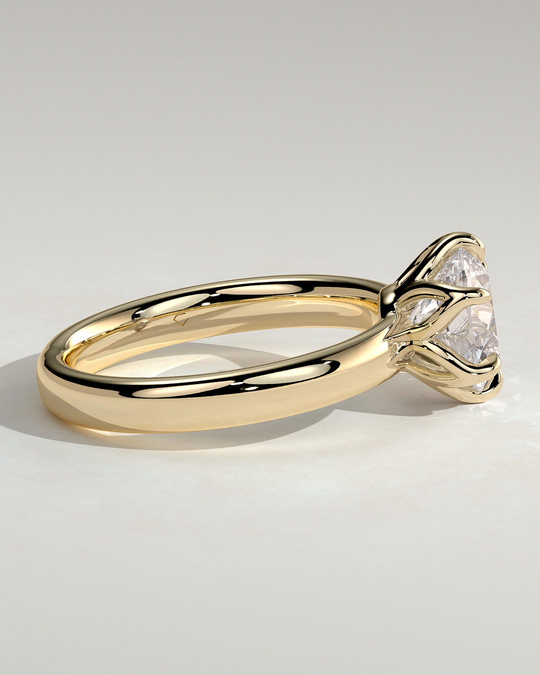 round diamond ring unique