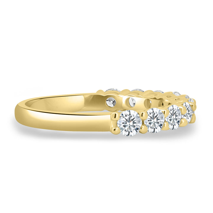 round diamond wedding band

