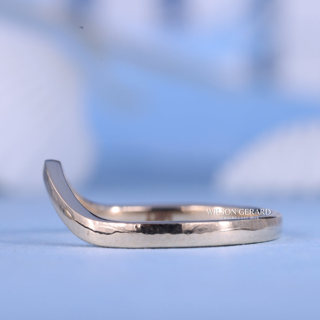 1.0CT-2.0CT Asscher E/VS Lab Grown Diamond Tension Style Unique Engagement Ring With Classic Curved Band