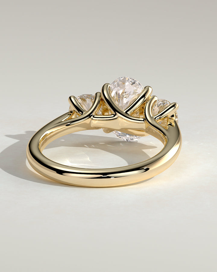 tapered band diamond ring