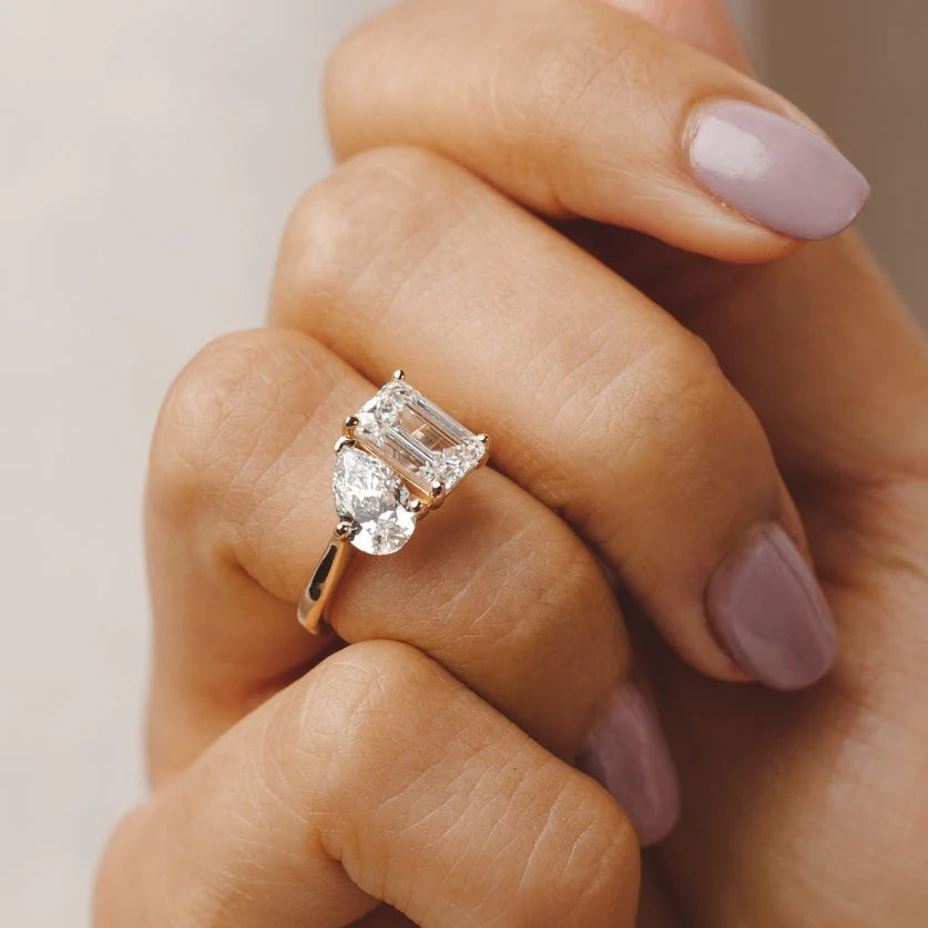 toi et moi diamond ring
