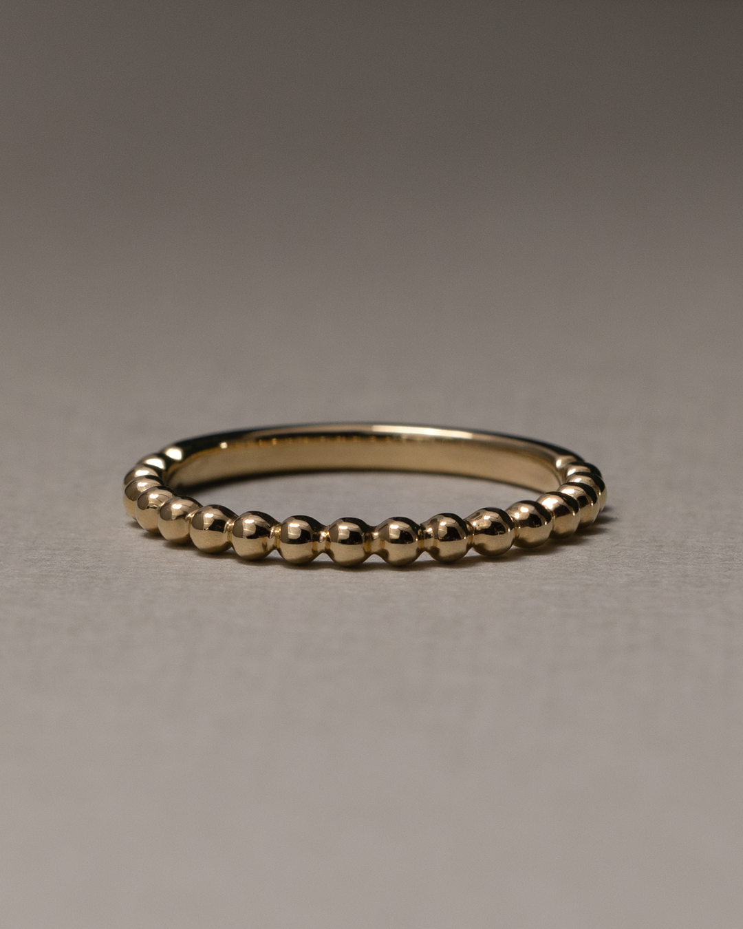 versatile gold band
