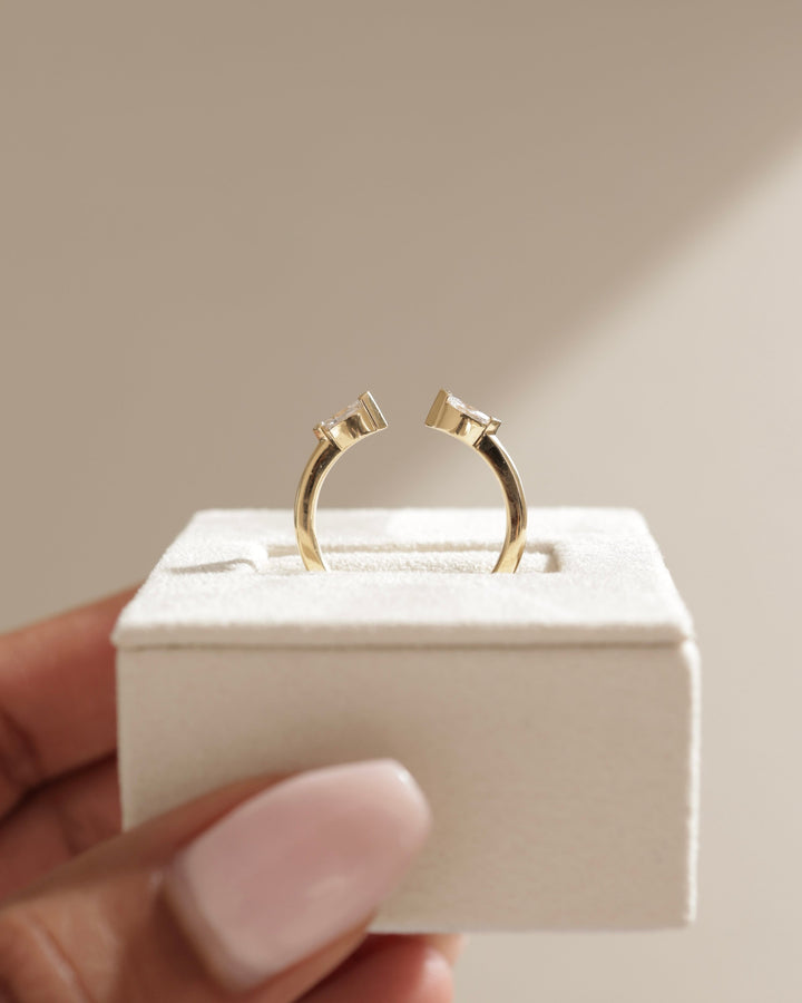 white gold diamond band
