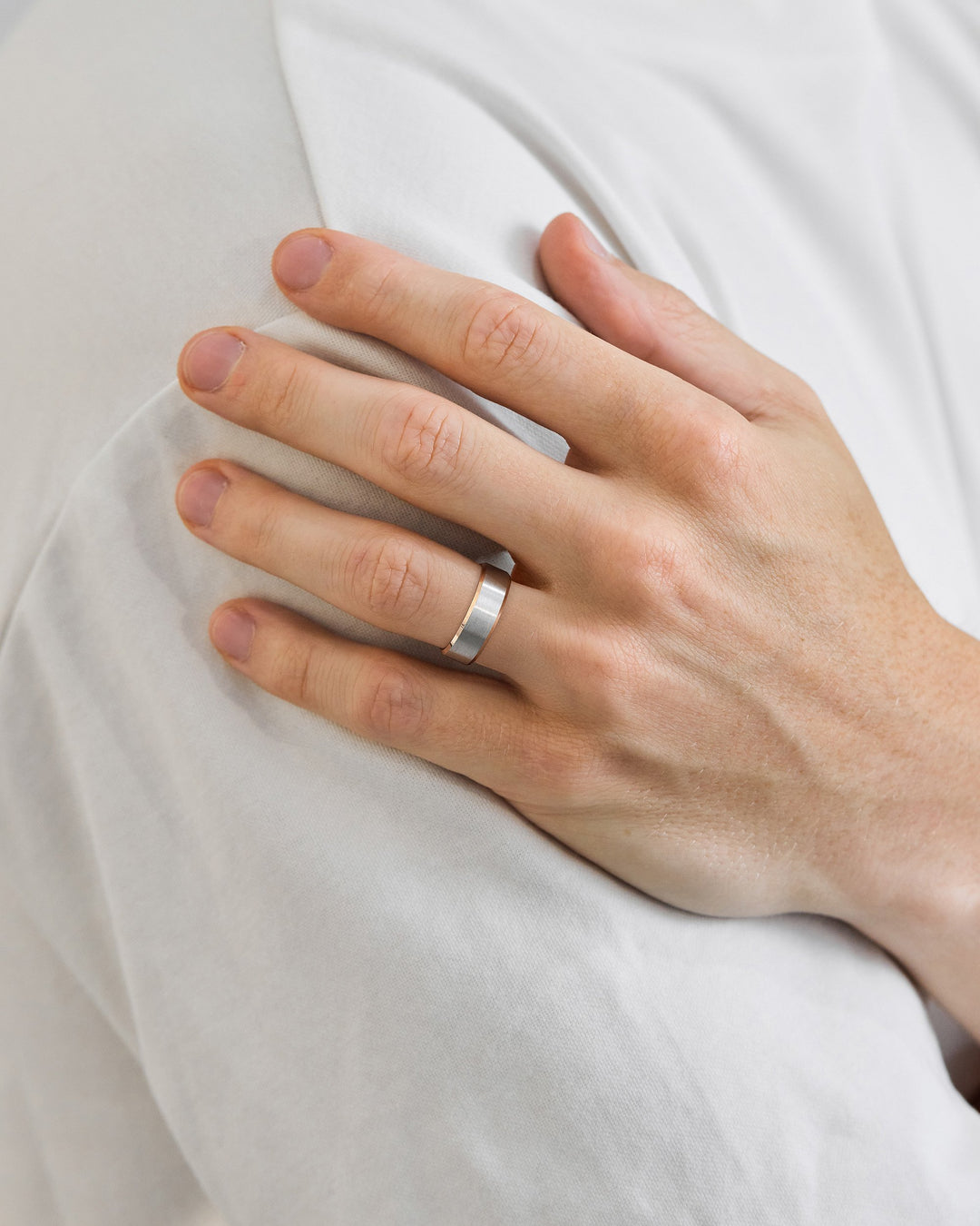 white gold mens band
